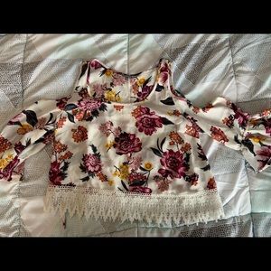 Cold shoulder crop top